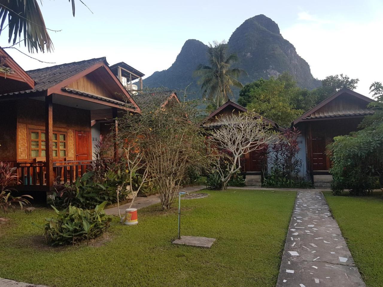 Lattanavongsa Guesthouse And Bungalows Muang Ngoi Zewnętrze zdjęcie