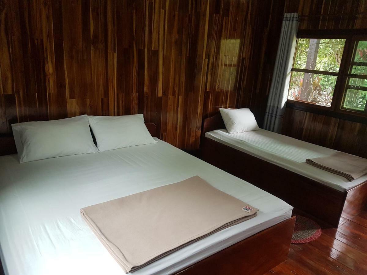 Lattanavongsa Guesthouse And Bungalows Muang Ngoi Zewnętrze zdjęcie